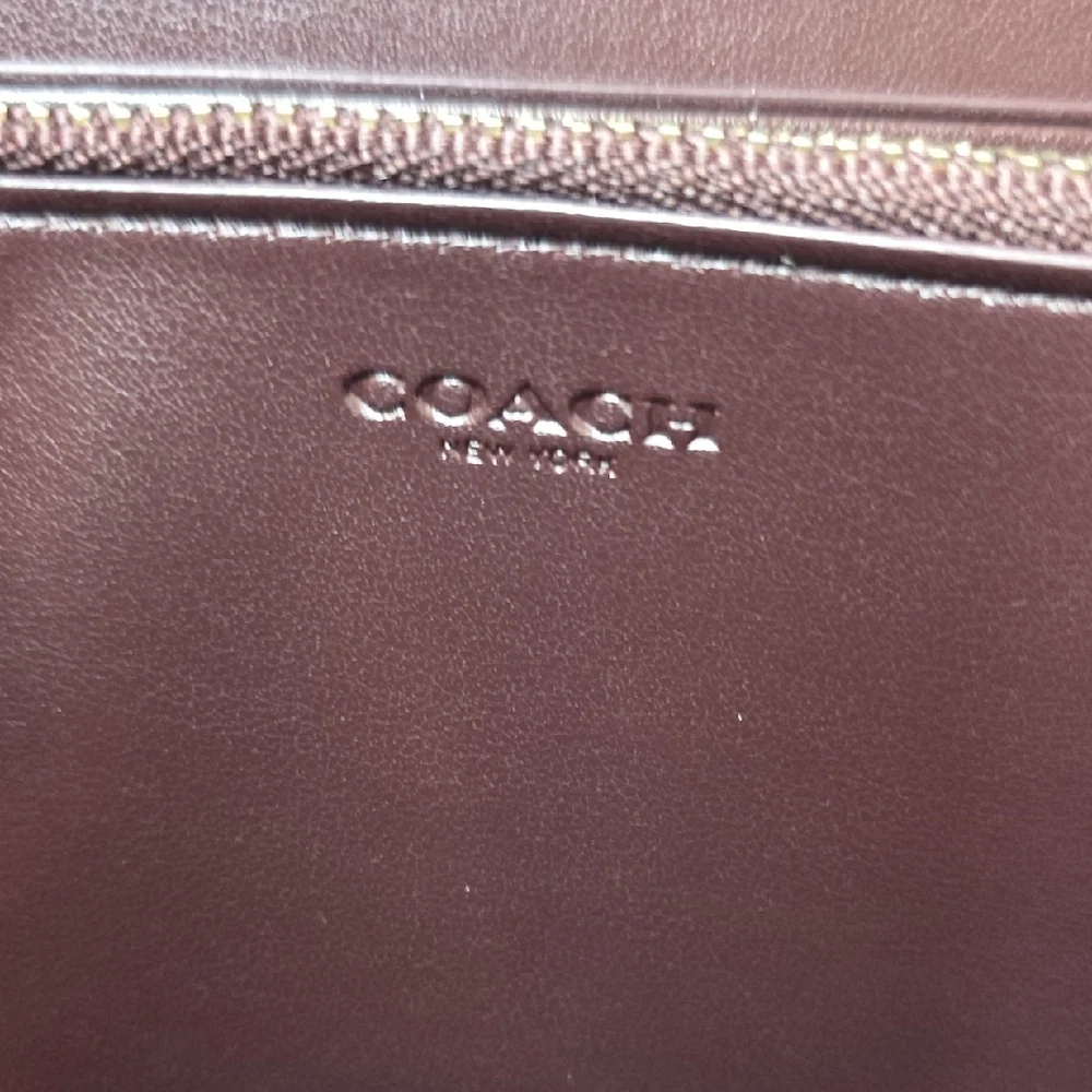 Coach Signature Brown and Red Zip Wallet - Picture 7 of 8